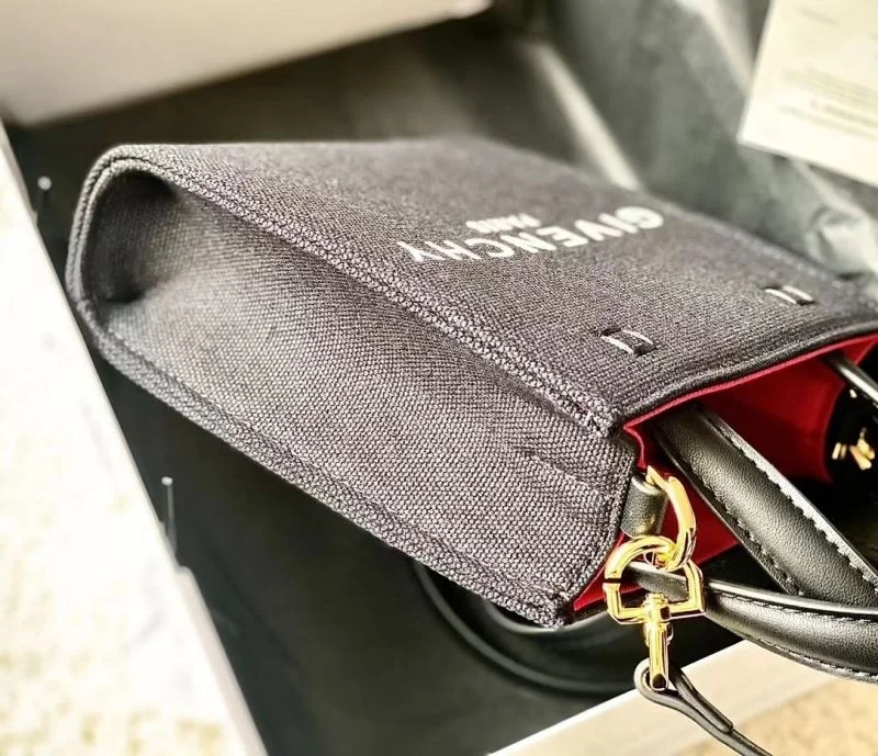 FastDry Givenchy Shopping Bags 44885