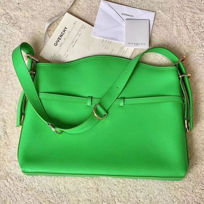 Youthful Givenchy Shopping Bags 44579