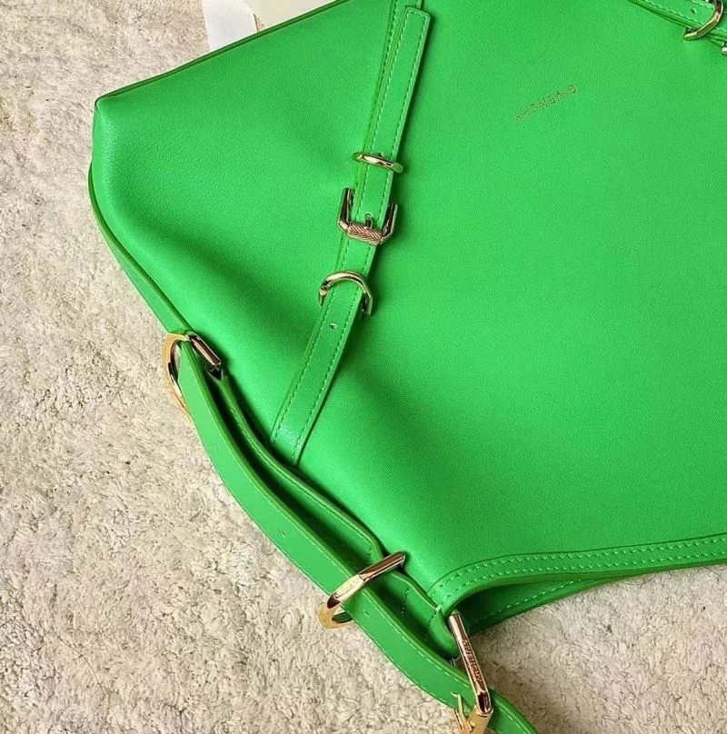 Youthful Givenchy Shopping Bags 44579