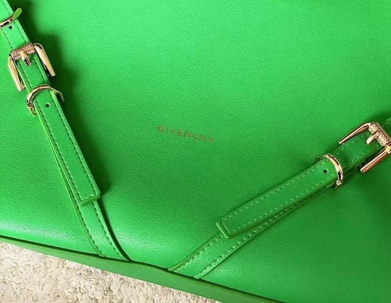 Youthful Givenchy Shopping Bags 44579
