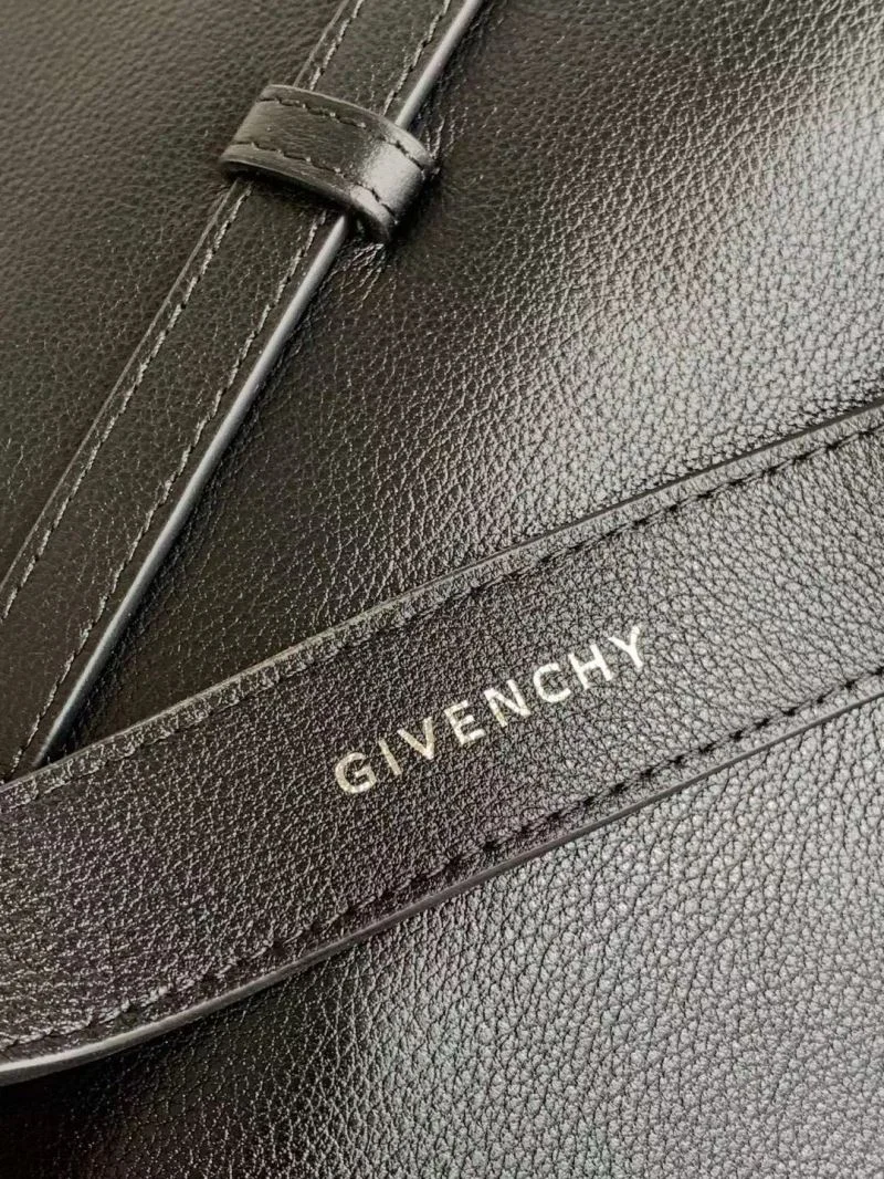 Refined Givenchy Shopping Bags 44542