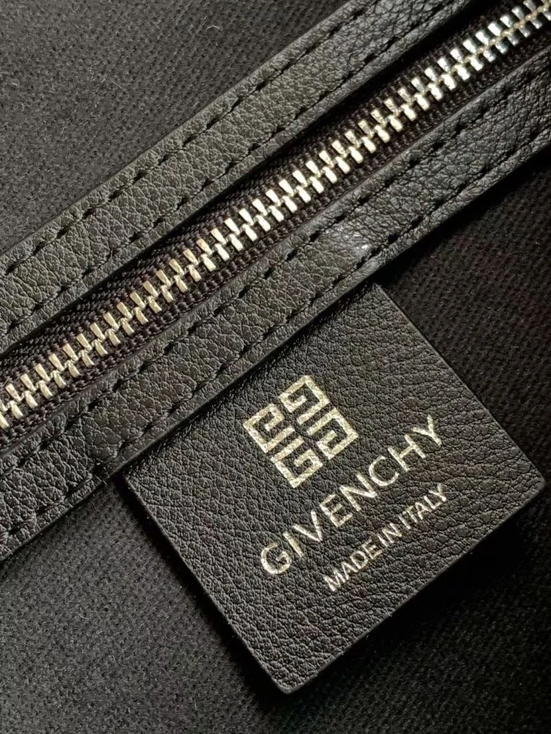 Refined Givenchy Shopping Bags 44542