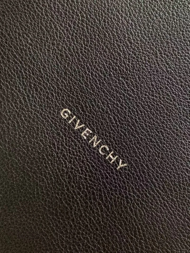 Refined Givenchy Shopping Bags 44542