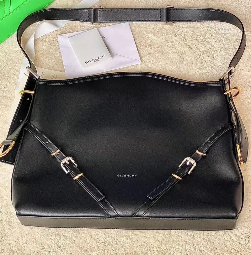 Givenchy Shopping Bags TimelessDesign 44577