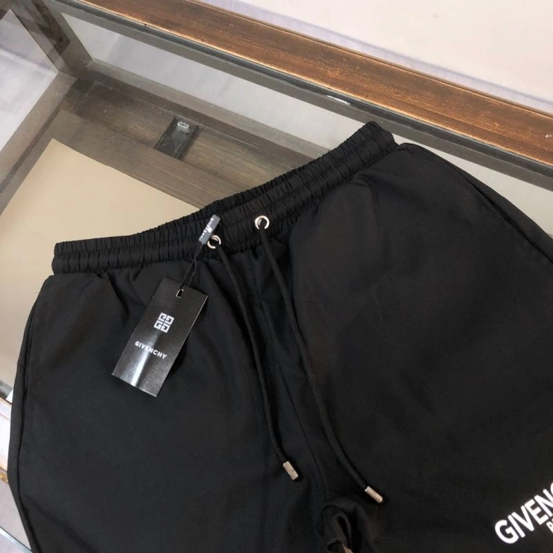 Givenchy Short Pants Resilient 124195