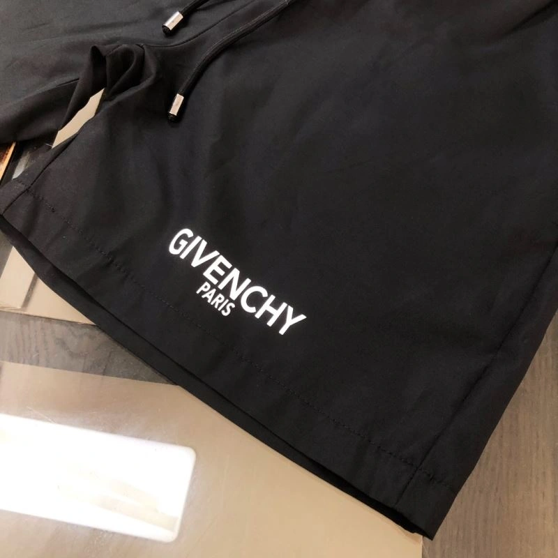 Givenchy Short Pants Resilient 124195