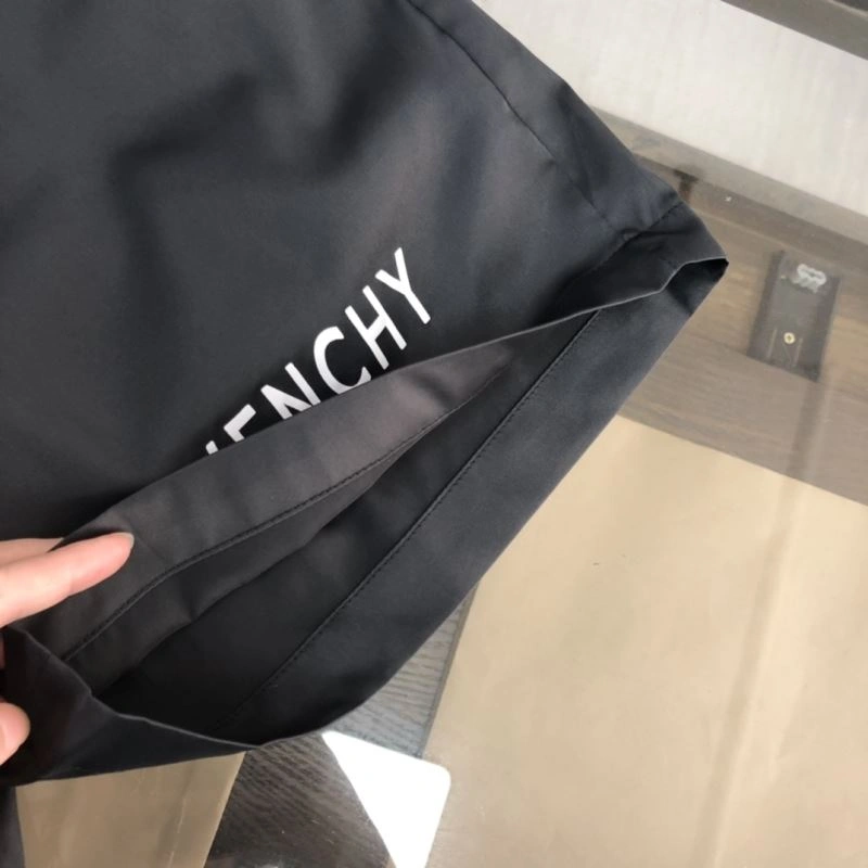 SmoothTexture Givenchy Short Pants 124194