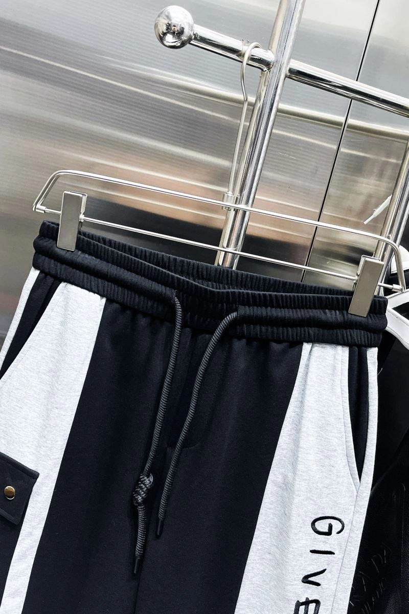 Givenchy Short Pants Elegant 124080
