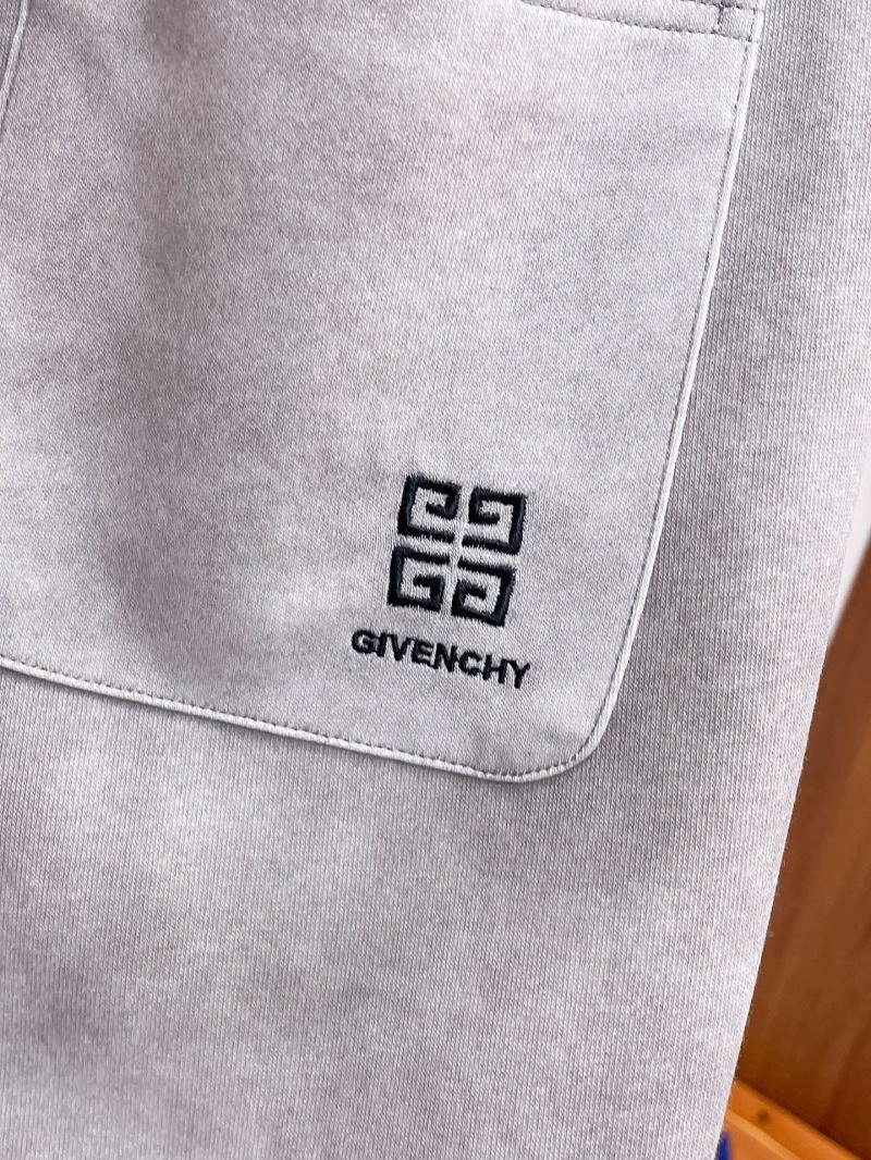 Effortless Givenchy Short Pants 123638