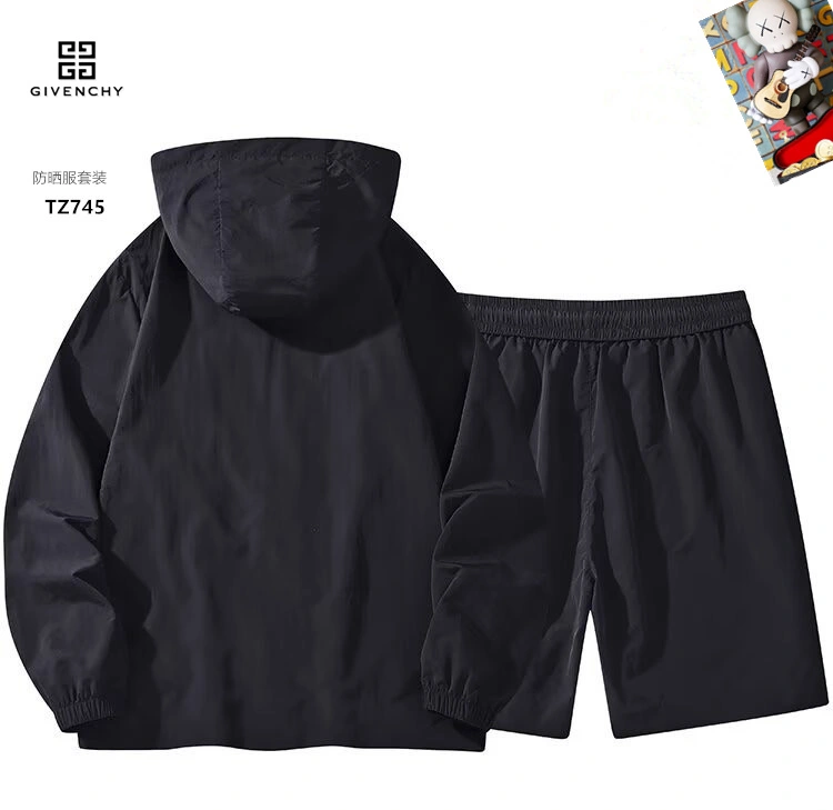 Givenchy Short Suits Cozy 123513