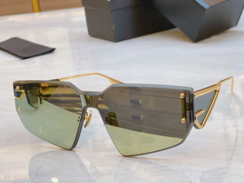 Givenchy Sunglasses WellDesigned 279413