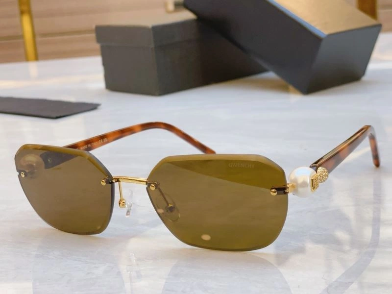 UrbanChic Givenchy Sunglasses 279429