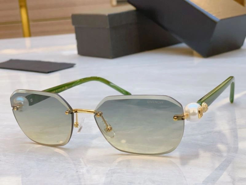 UrbanChic Givenchy Sunglasses 279429