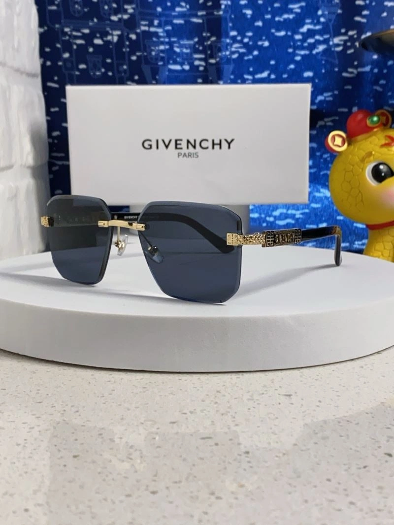 Givenchy Sunglasses WellDesigned 279423