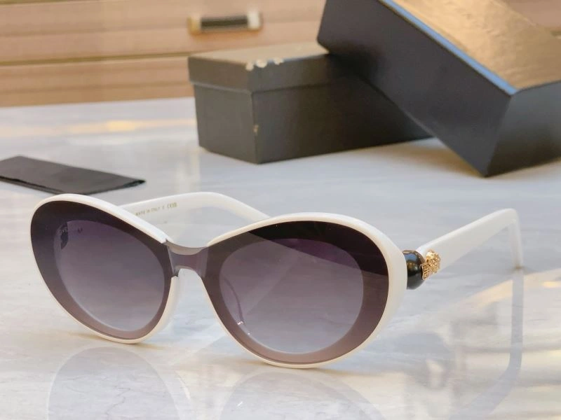 Givenchy Sunglasses AllSeason 279420