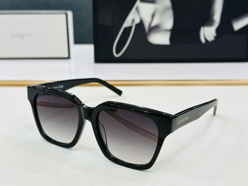 Givenchy Sunglasses Unique 279419