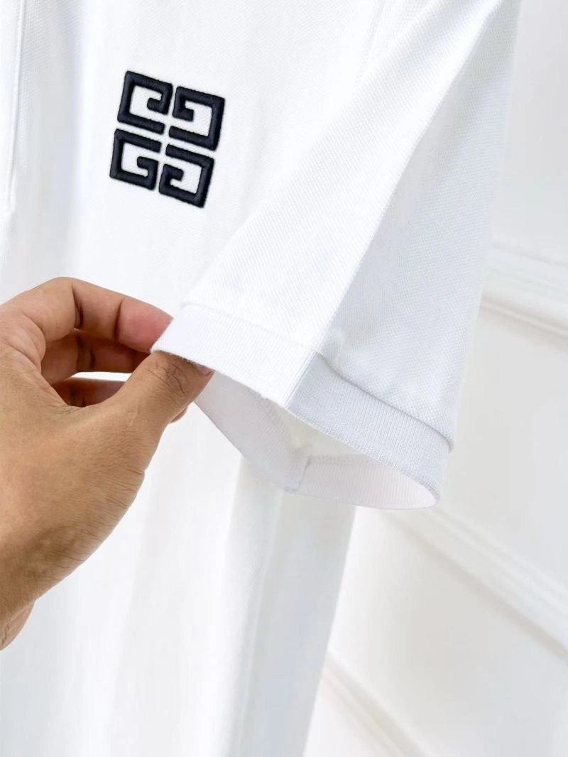 Unisex Givenchy T-Shirts 123544