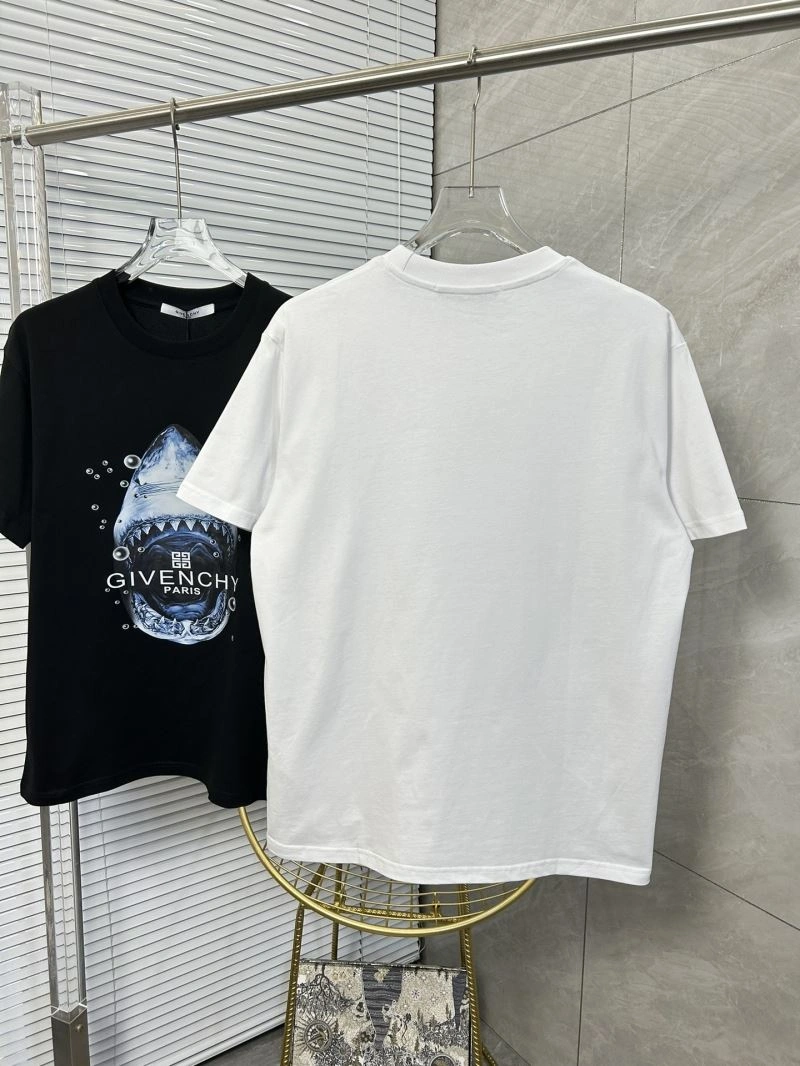 Givenchy T-Shirts Snug 124148