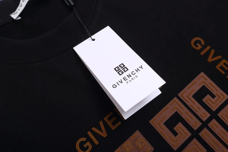 Givenchy T-Shirts GoodFit 123535