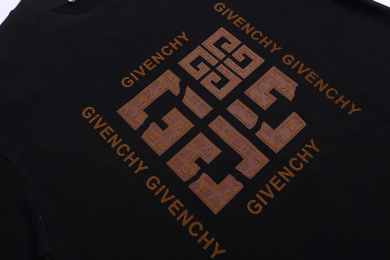 Givenchy T-Shirts GoodFit 123535