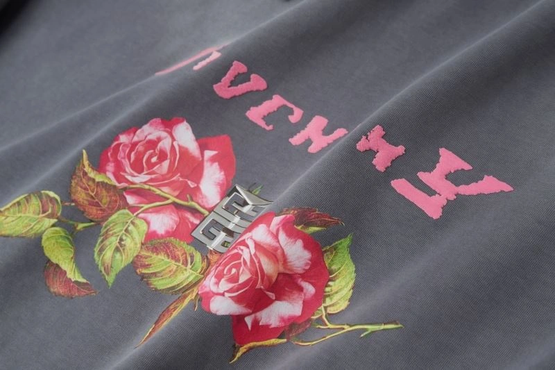 Givenchy T-Shirts Practical 124133
