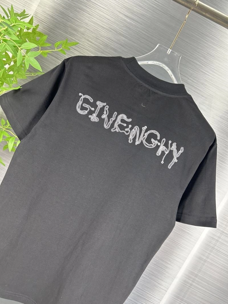 Tailored Givenchy T-Shirts 124135