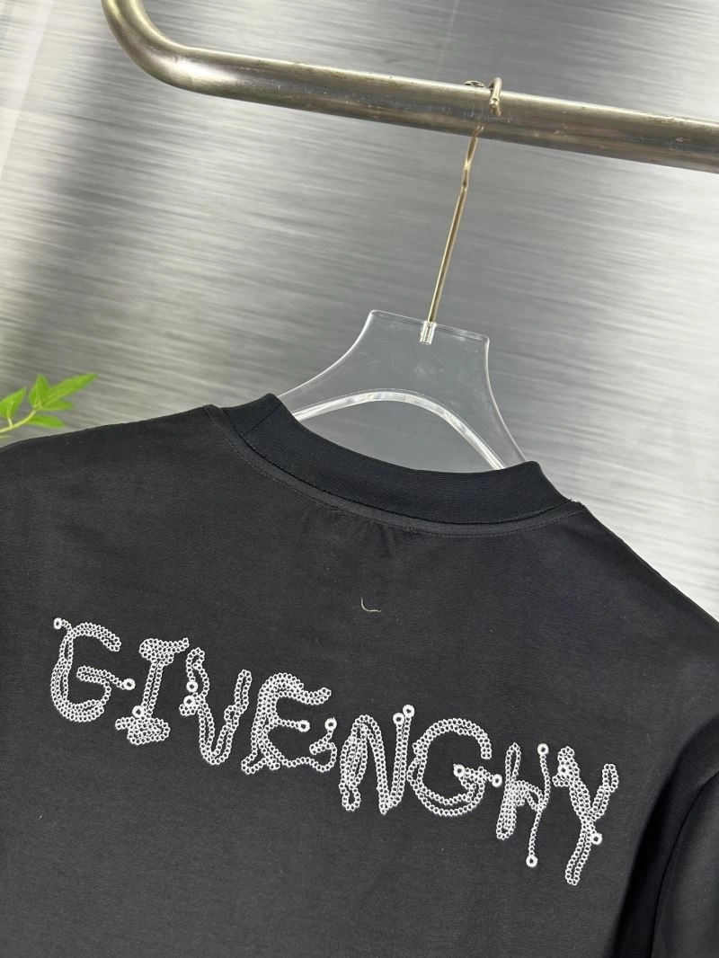 Tailored Givenchy T-Shirts 124135