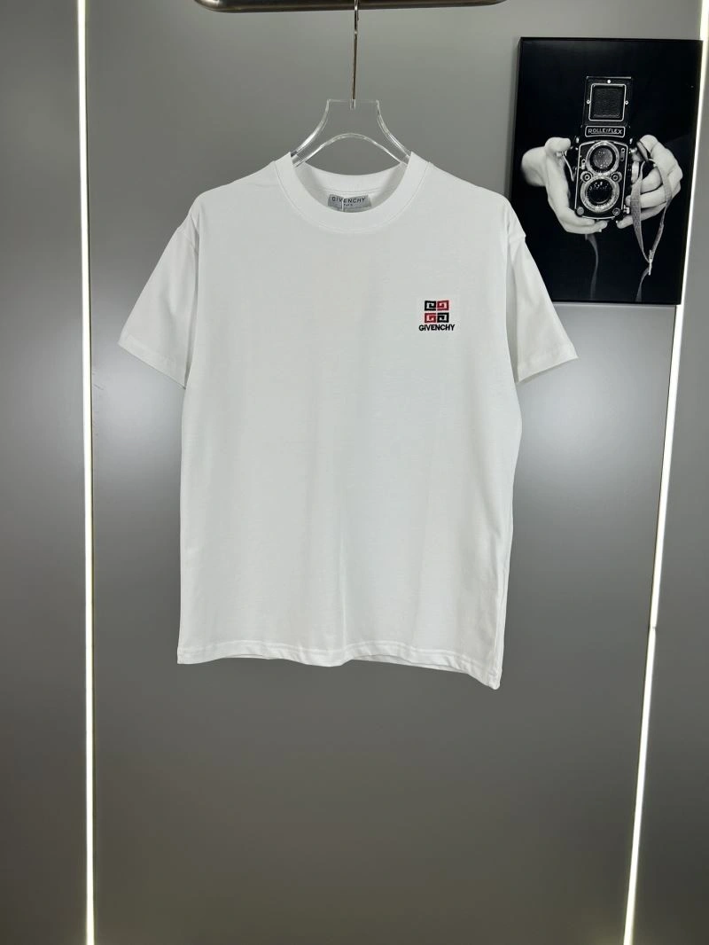 Givenchy T-Shirts Lightweight 124132