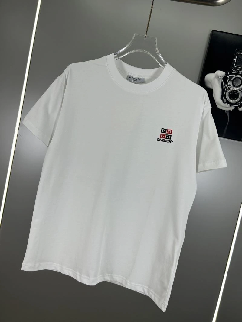 Givenchy T-Shirts Lightweight 124132