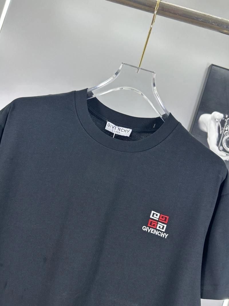 Premium Givenchy T-Shirts 124137