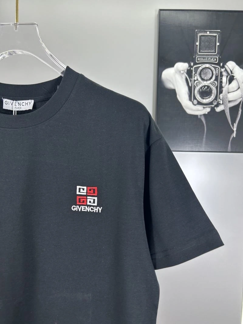 Premium Givenchy T-Shirts 124137