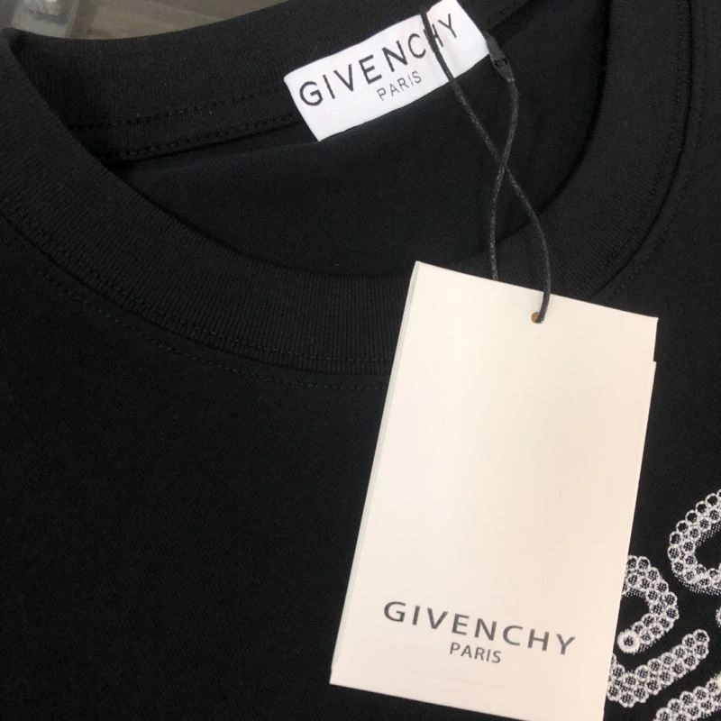Givenchy T-Shirts Efficient 124188