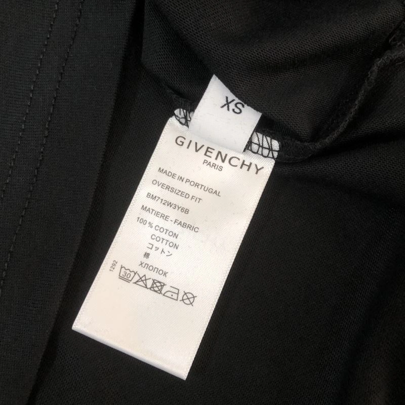 FashionForward Givenchy T-Shirts 124177