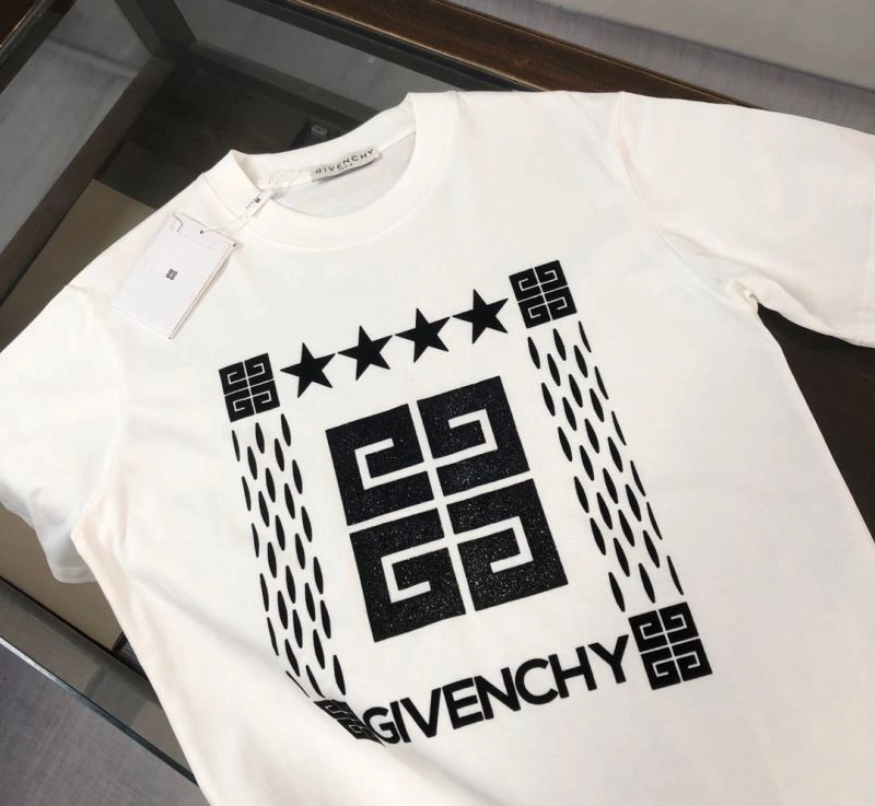 Compact Givenchy T-Shirts 124167