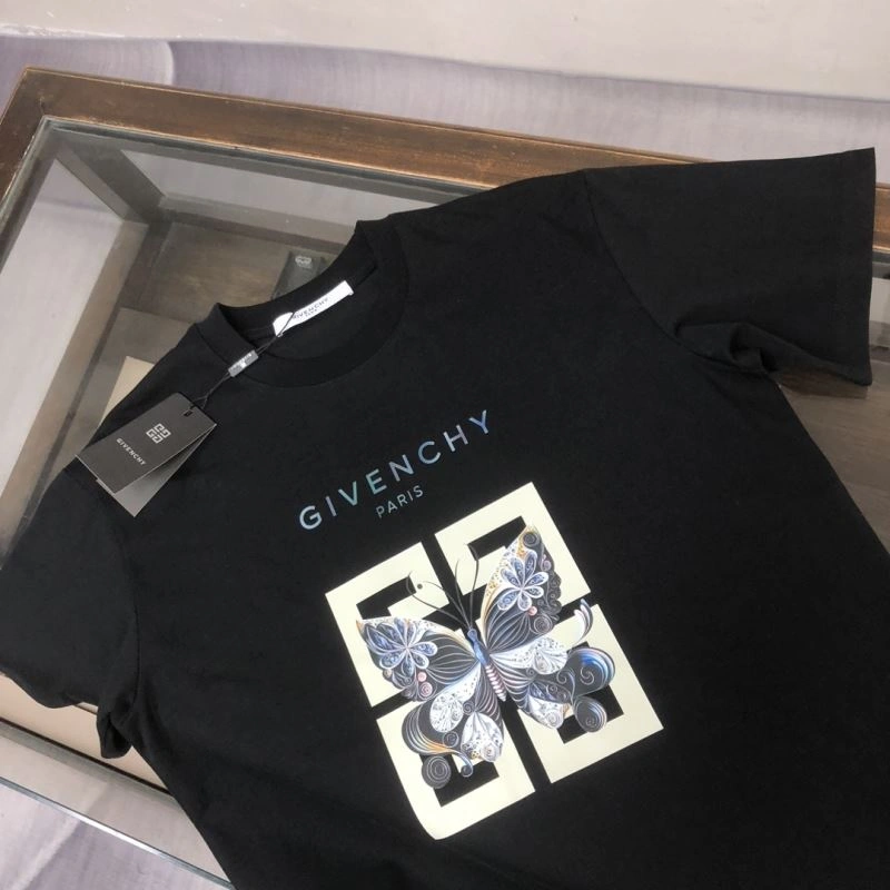 Elegant Givenchy T-Shirts 124159