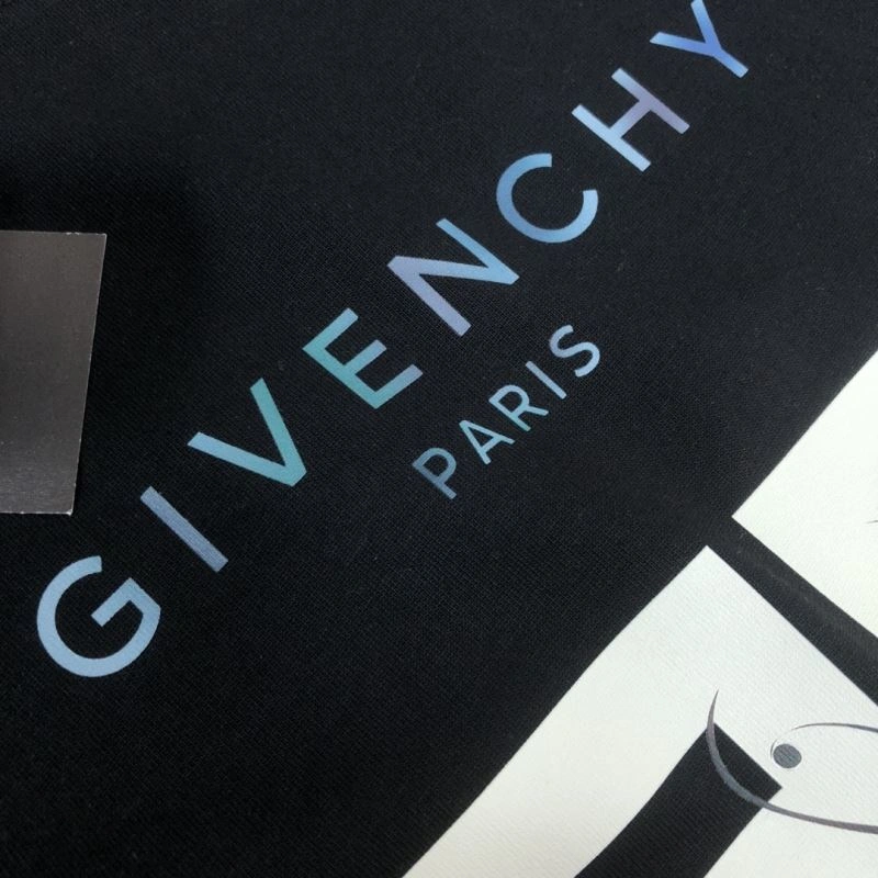 Elegant Givenchy T-Shirts 124159
