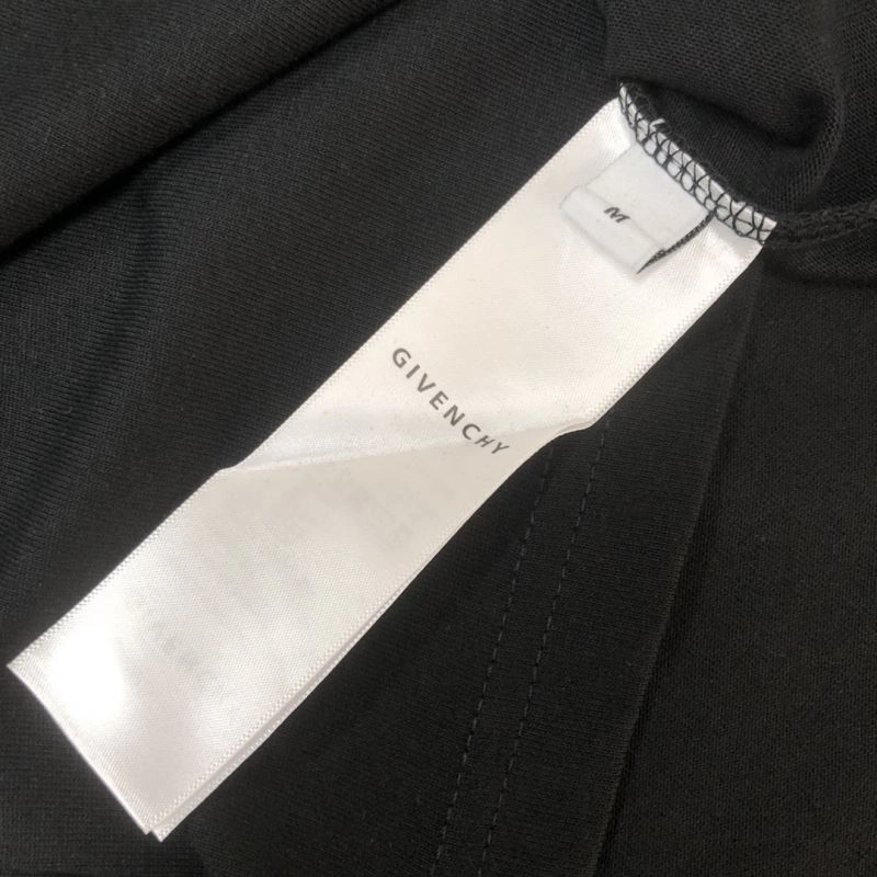 Elegant Givenchy T-Shirts 124159