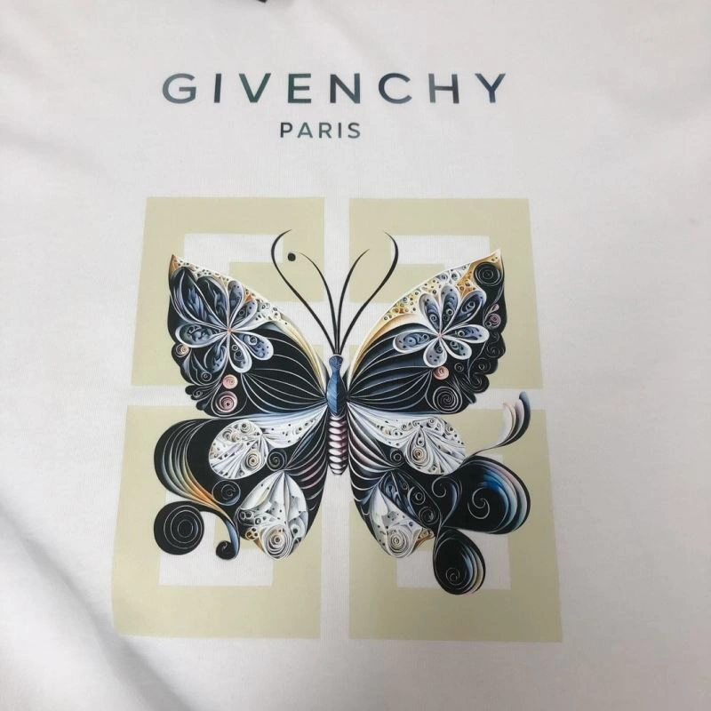 Givenchy T-Shirts UrbanStyle 124161
