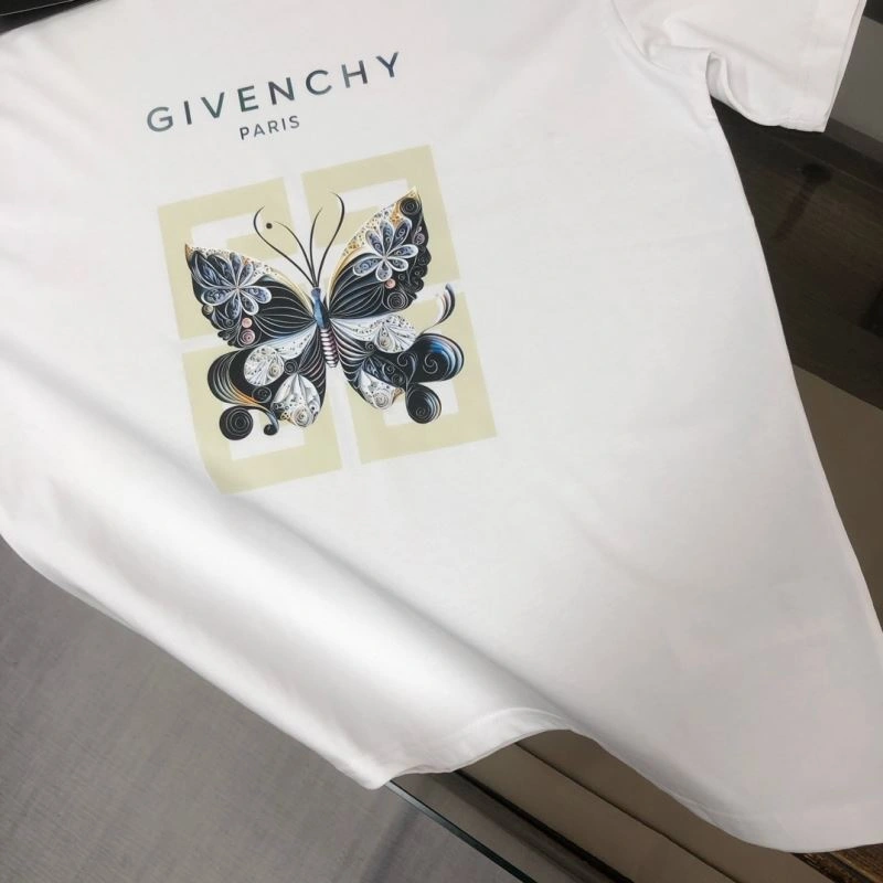 Givenchy T-Shirts UrbanStyle 124161