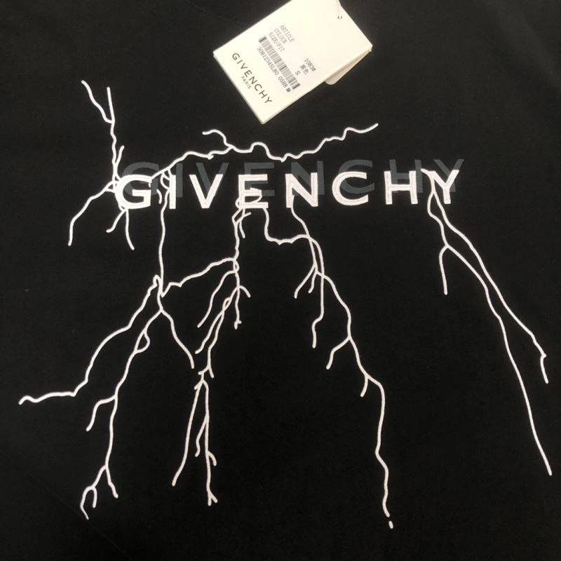 EyeCatching Givenchy T-Shirts 124158