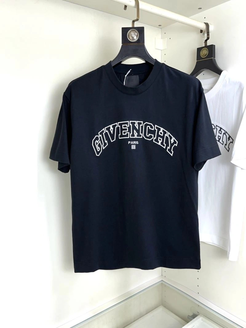 Givenchy T-Shirts Classic 124072
