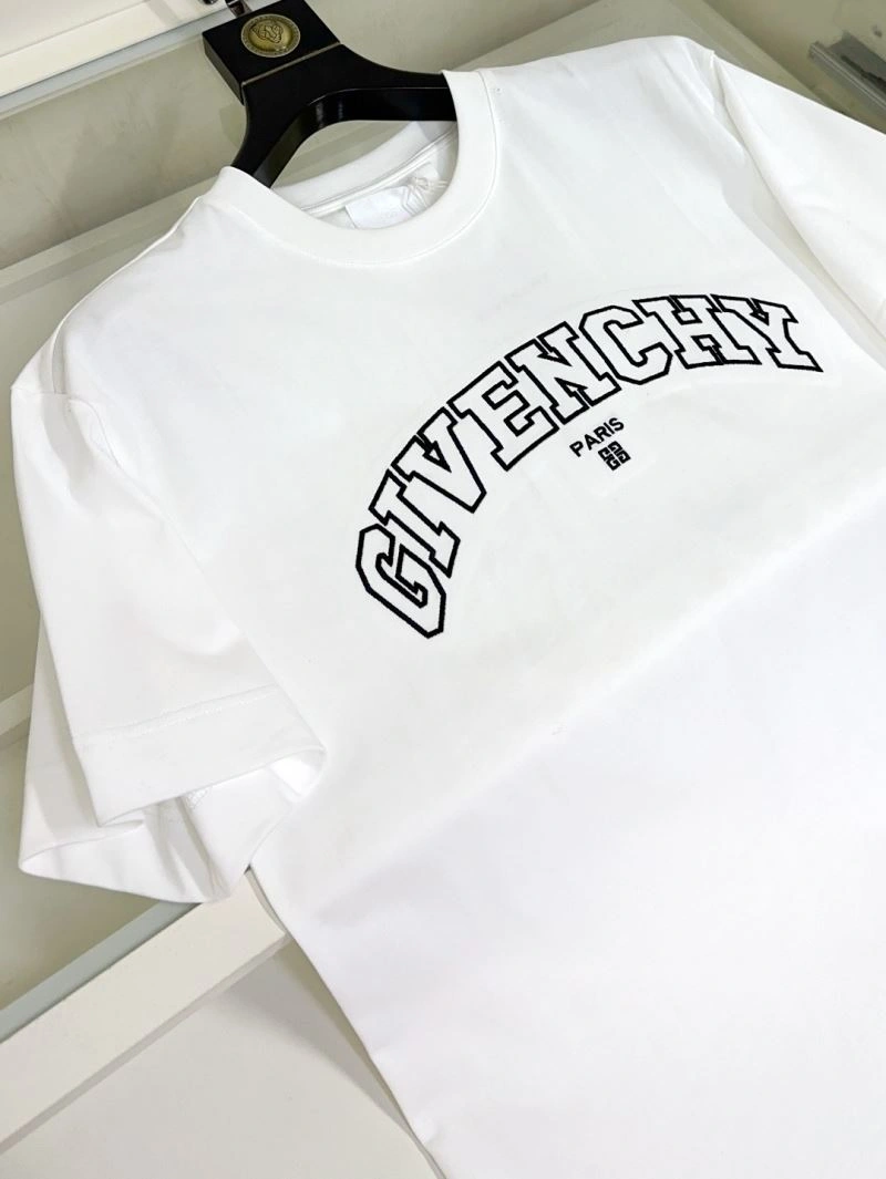 Givenchy T-Shirts Classic 124072