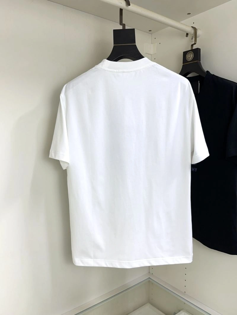 Givenchy T-Shirts Efficient 124070