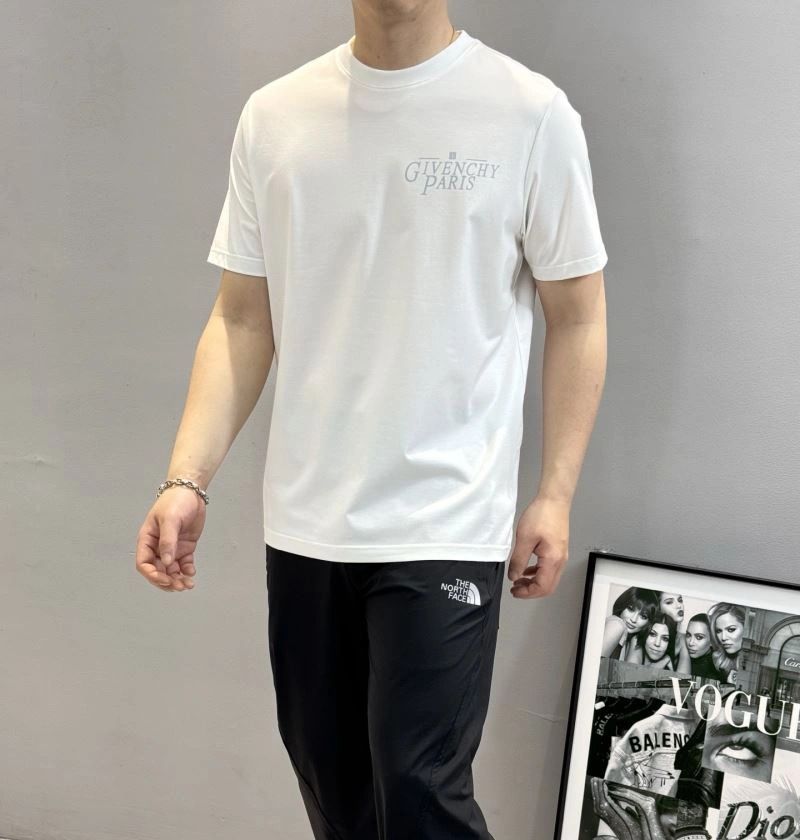 Givenchy T-Shirts Effortless 124094