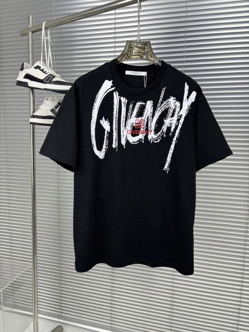 Lightweight Givenchy T-Shirts 124068