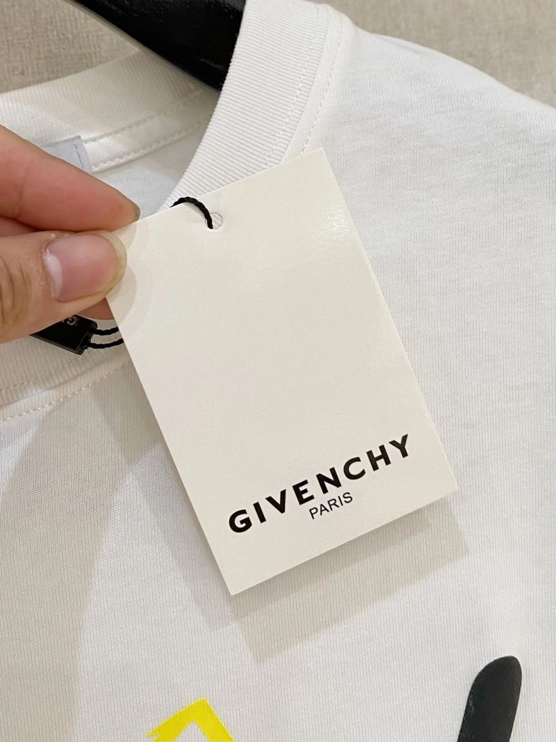 Cozy Givenchy T-Shirts 124063