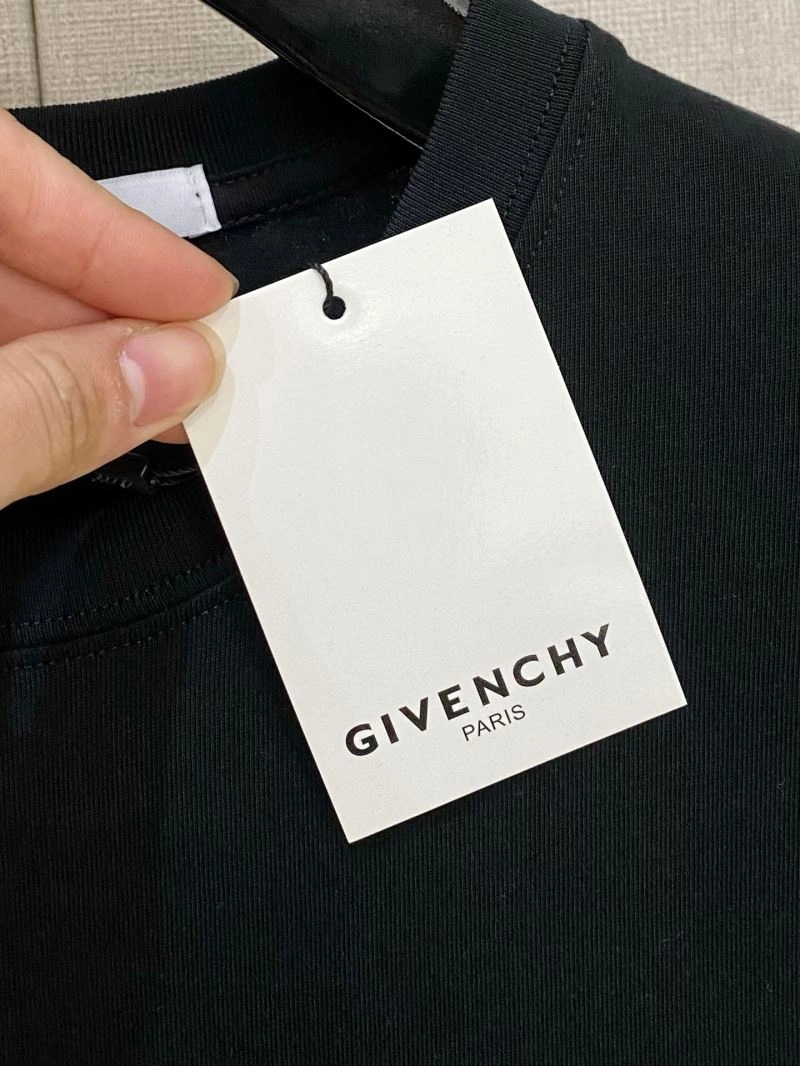 Cozy Givenchy T-Shirts 124064