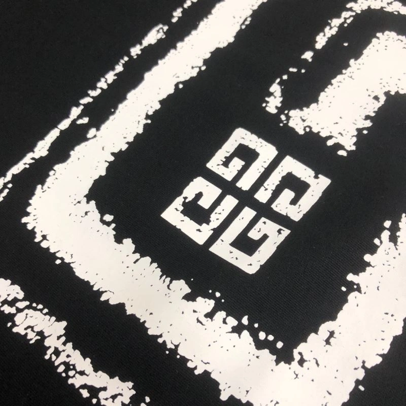 Durable Givenchy T-Shirts 124057