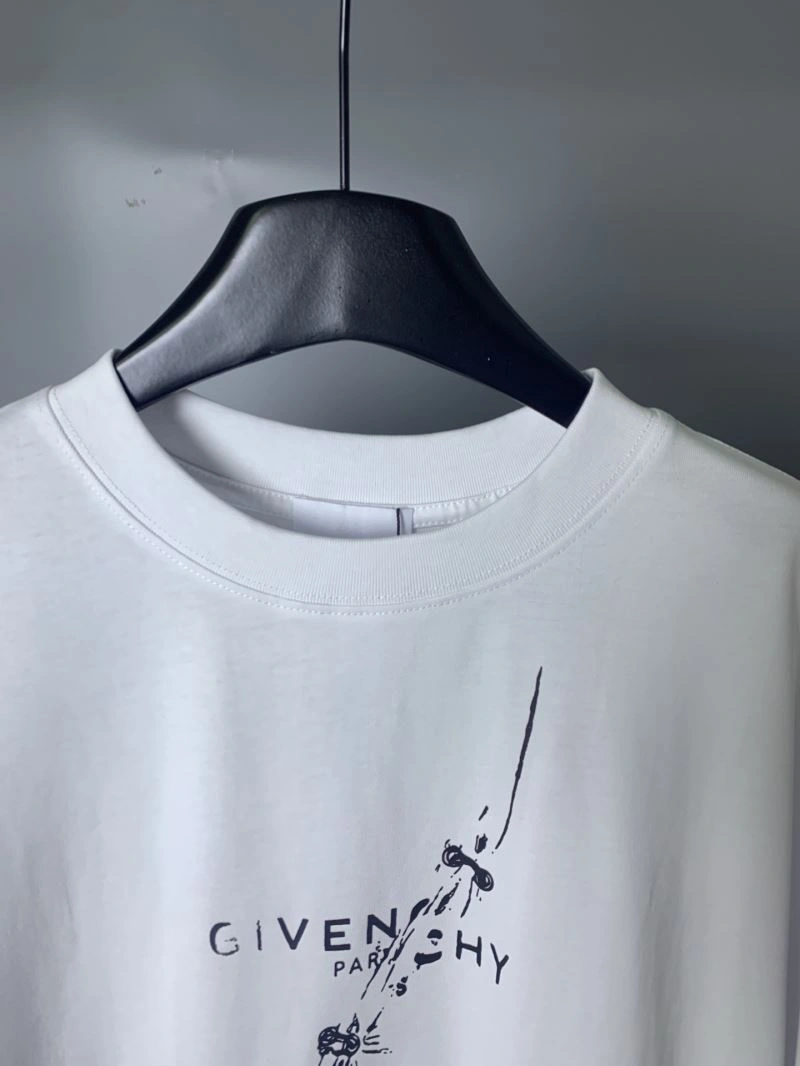 Unisex Givenchy T-Shirts 124056