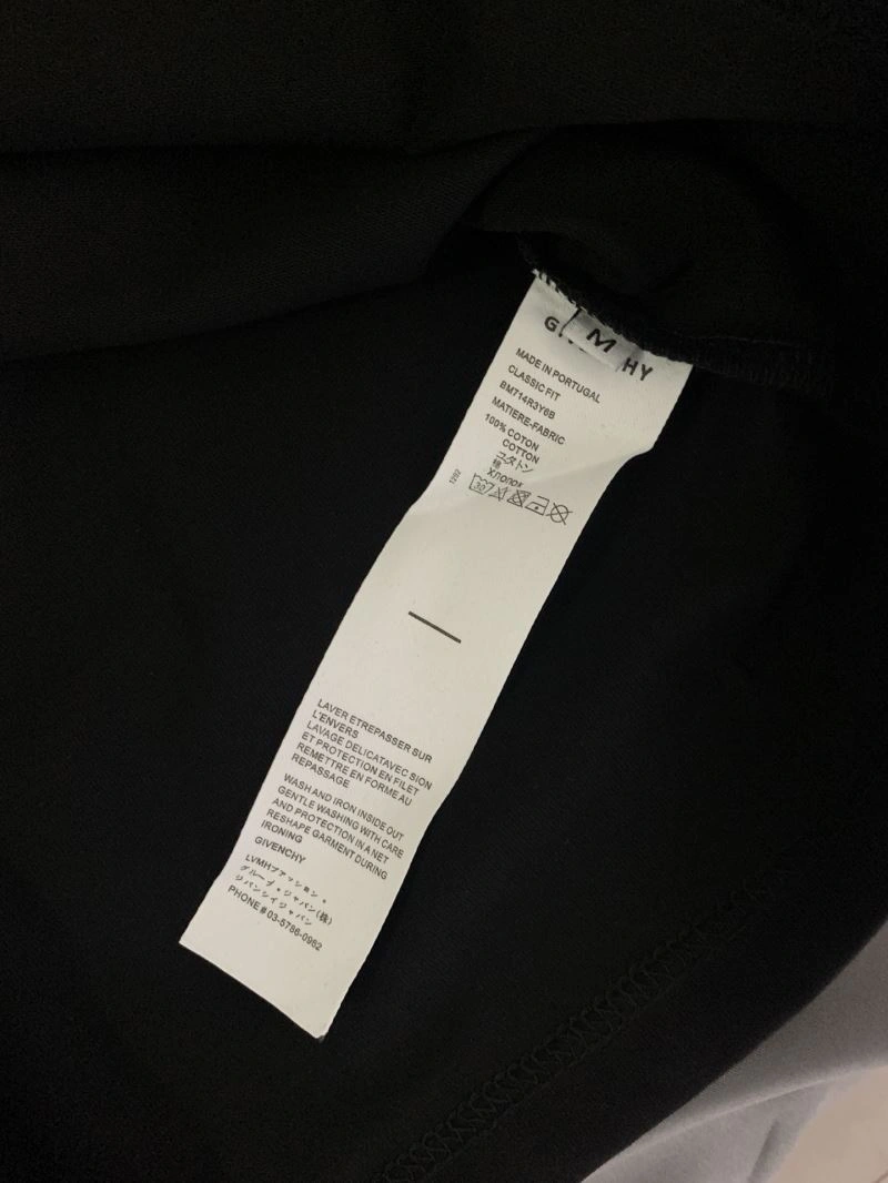 Givenchy T-Shirts Flexible 124055